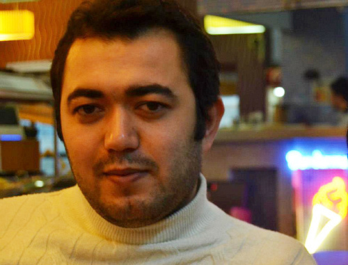 Активист Nida Рашадат Ахундов до ареста. Фото: http://www.nidavh.org