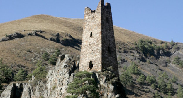 Крепость "Вовнушки". Ингушетия, Джейрахский район, 2012 г. Фото Татьяны Гантимуровой для "Кавказского узла"