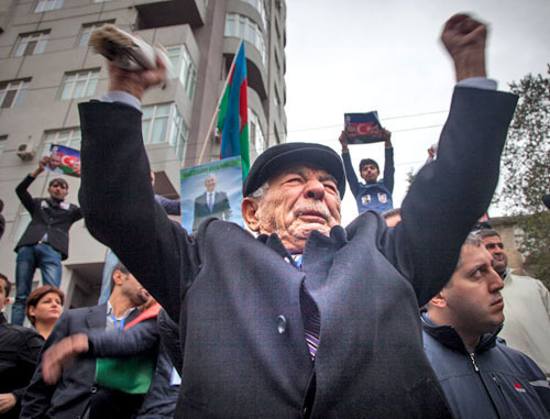 Митинг в поддержку кандидата в президенты Азербайджана Джамиля Гасанли. Баку, 5 октября 2013 г. Фото Азиза Каримова для "Кавказского узла"