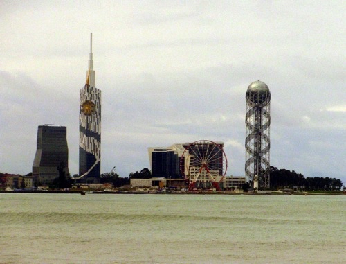 Батуми, Аджария. Октябрь 2013 г. Фото Юлии Кашеты для "Кавказского узла"
