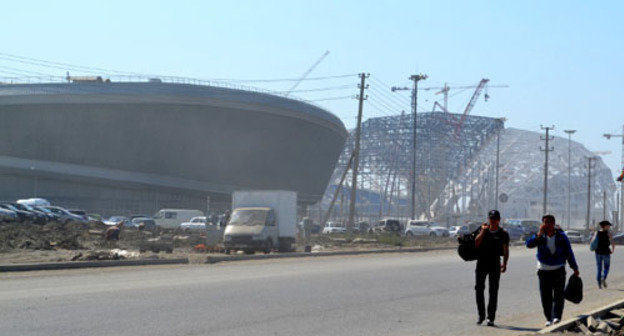 Строительство олимпийских дворцов. Сочи, лето 2013 г. Фото Светланы Кравченко для "Кавказского узла"