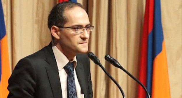 Пресс-секретарь АНК Арман Мусинян. Кадр из видеорепортажа информационно-аналитического сайта 1in.am 