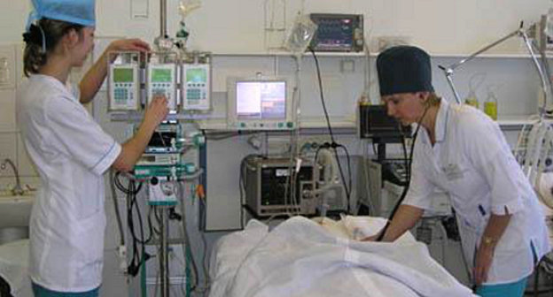 В палате интенсивной терапии. Фото: http://hospital.karelia.ru