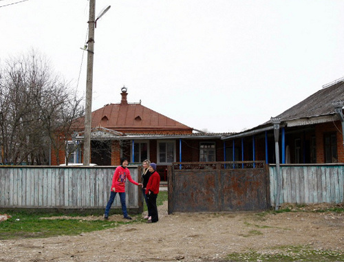Репатрианты из Сирии в Адыгее. 2013 г. Фото: ©  
Владимир Аносов, ЮГА.ру