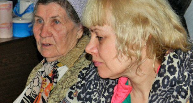 Участницы голодовки Лидия Петрова и Ольга Золотарева (справа). Волгоград, 5 февраля 2014 г. Фото Татьяны Филимоновой для "Кавказского узла"