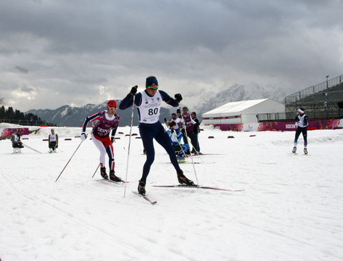 Тренировка паралимпийцев. Сочи, 5 марта 2014 г. Фото: Norges idrettsforbund og olympiske og paralympiske komité, http://www.flickr.com/photos/idrettsforbundet/12947564804, http://creativecommons.org/licenses/by-nc/2.0