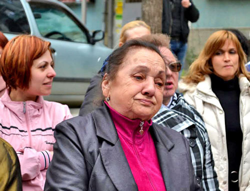 Лидия Лепсверидзе во время встречи коммунистов с жителями микрорайона Макаренко. Сочи, март 2014 г. Фото Светланы Кравченко для "Кавказского узла" Лидия Лепсверидзе во время встречи коммунистов с жителями микрорайона Макаренко. Сочи, март 2014 г. Фото Светланы Кравченко для "Кавказского узла"