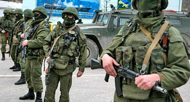 Военная техника в Крыму. Март 2014 г. Фото: Пограничная служба Украины, http://dpsu.gov.ua/ua/about/news/news_3491.htm
