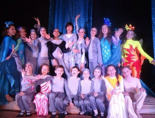 Театр "Гелиос" из Краснодара. Фото: с личной страницы "Образцовый детско-юношеский театр-студия"Гелиос" http://vk.com/gelios_theatre Театр "Гелиос" из Краснодара. Фото: с личной страницы "Образцовый детско-юношеский театр-студия"Гелиос" http://vk.com/gelios_theatre