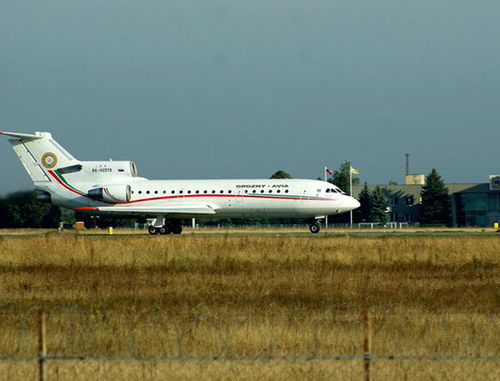 Самолет авиакомпании "Грозный Авиа". Фото: Алексей Кутепов http://ru.wikipedia.org/ Самолет авиакомпании "Грозный Авиа". Фото: Алексей Кутепов http://ru.wikipedia.org/