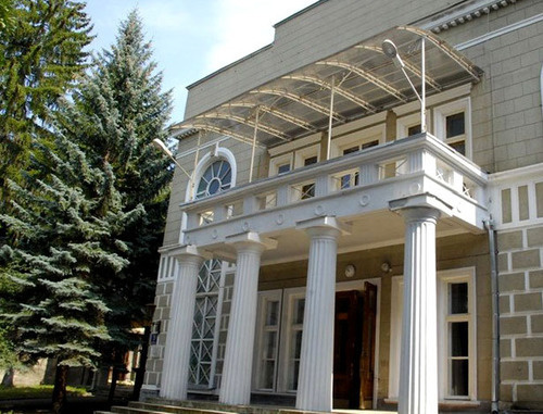 Санаторий имени Семашко в Кисловодске. Фото с официальной страницы санатория кисловодск-семашко.рф Санаторий имени Семашко в Кисловодске. Фото с официальной страницы санатория кисловодск-семашко.рф