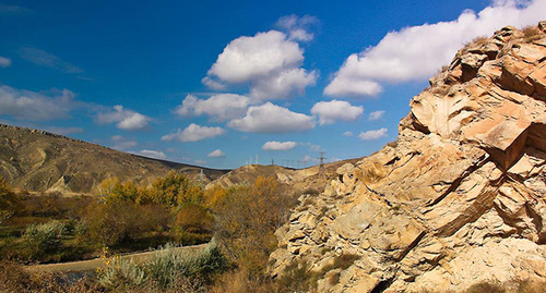 Кумторкалинский район Дагестана. Фото Айдемира Даганова. http://odnoselchane.ru/?page=photos_of_category§=37&com=photogallery Кумторкалинский район Дагестана. Фото Айдемира Даганова. http://odnoselchane.ru/?page=photos_of_category§=37&com=photogallery