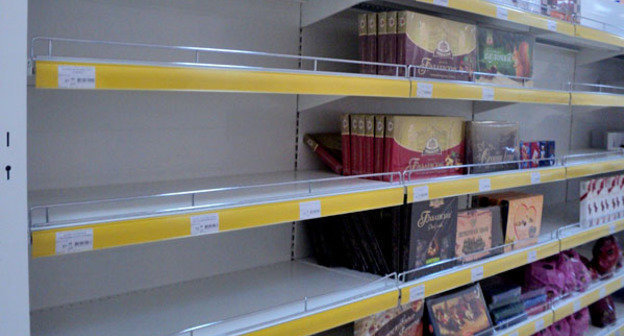 Пустые прилавки в продуктовом магазине. КБР, август 2014 г. Фото Людмилы Маратовой для "Кавказского узла"
