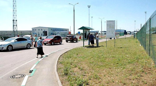 Автомобильный пункт пропуска "Донецк". Фото http://wikimapia.org/ Автомобильный пункт пропуска "Донецк". Фото http://wikimapia.org/