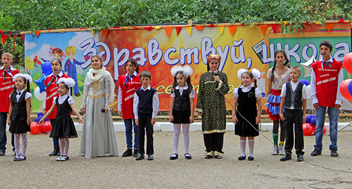 День знаний в школе Махачкалы. Фото пресс-службы главы Дагестана.
