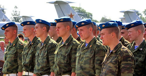 Российские десантники. Фото http://er.ru/news/71926/ Российские десантники. Фото http://er.ru/news/71926/