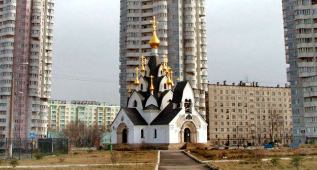 Храм-часовня во имя иконы Божией Матери «Всех скорбящих Радость» в память погибших от теракта на улице Гурьянова, 19. Москва. Фото http://wikimapia.org/