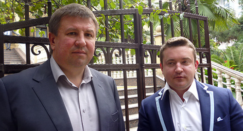 Олег Вронский с адвокатом Александром Бурнаевым. Фото Светланы Кравченко для "Кавказского узла" Олег Вронский с адвокатом Александром Бурнаевым. Фото Светланы Кравченко для "Кавказского узла"
