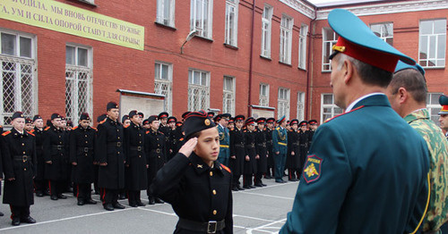 Воспитанники СКСВУ получили удостоверения суворовцев. Владикавказ, 1 ноября 2014 г. Фото Эммы Марзоевой для "Кавказского узла" Воспитанники СКСВУ получили удостоверения суворовцев. Владикавказ, 1 ноября 2014 г. Фото Эммы Марзоевой для "Кавказского узла"
