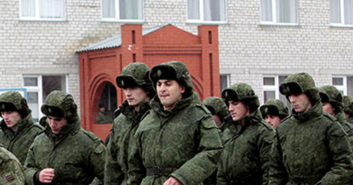 Чеченские новобранцы. Фото: Муса Сайдулаев http://grozny-inform.ru/