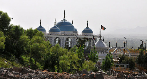 Кандагар. Фото: Michael O'Connor, https://ru.wikipedia.org/wiki/%CA%E0%ED%E4%E0%E3%E0%F0#mediaviewer/File:Mausoleum_of_Baba_Wali_in_2011.jpg Кандагар. Фото: Michael O'Connor, https://ru.wikipedia.org/wiki/%CA%E0%ED%E4%E0%E3%E0%F0#mediaviewer/File:Mausoleum_of_Baba_Wali_in_2011.jpg