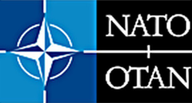 Логотип НАТО. Фото: http://www.nato.int/cps/ru/natohq/photos.htm