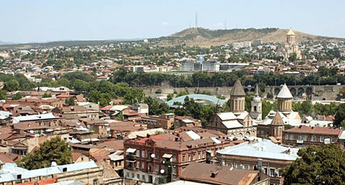 Тбилиси, Старый город. Фото Алексея Мухранова, http://travelgeorgia.ru/objects/gallery_file_330_b.jpg Тбилиси, Старый город. Фото Алексея Мухранова, http://travelgeorgia.ru/objects/gallery_file_330_b.jpg