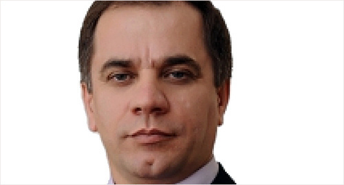 Раюдин Юсуфов. Фото: http://www.vipstav.ru/uploads/posts/2014-01/1391012882_10.jpg Раюдин Юсуфов. Фото: http://www.vipstav.ru/uploads/posts/2014-01/1391012882_10.jpg