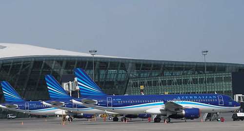 флот авиаперевозчика "Азербайджанские авиалинии". Фото: http://www.azal.az/images/Fleet.jpg флот авиаперевозчика "Азербайджанские авиалинии". Фото: http://www.azal.az/images/Fleet.jpg