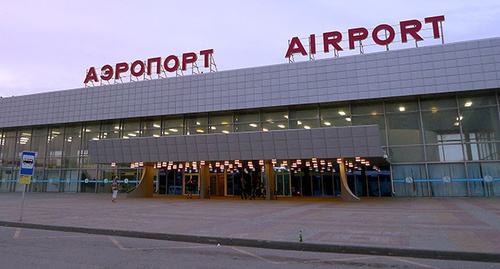 Терминал внутренних авиалиний аэропорта Волгограда. Фото: https://ru.wikipedia.org/wiki/%C3%F3%EC%F0%E0%EA_%28%E0%FD%F0%EE%EF%EE%F0%F2%29 Терминал внутренних авиалиний аэропорта Волгограда. Фото: https://ru.wikipedia.org/wiki/%C3%F3%EC%F0%E0%EA_%28%E0%FD%F0%EE%EF%EE%F0%F2%29