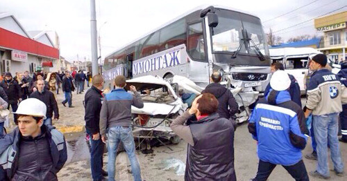 ДТП в Новороссийске. 27 января 2015 г. Фото: ГУ МВД России по Краснодарскому краю https://23.mvd.ru ДТП в Новороссийске. 27 января 2015 г. Фото: ГУ МВД России по Краснодарскому краю https://23.mvd.ru