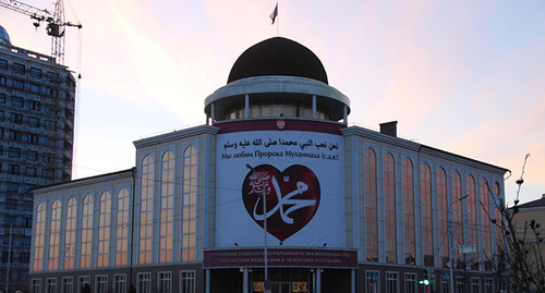 Здание управления судебного департамента при Верховном суде Чеченской республики. Фото Ахмеда Альдебирова для "Кавказского узла" 