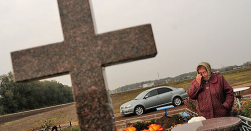 Могила одного из погибших в станице Кущевской. Фото: Максим Тишин/Югополис Могила одного из погибших в станице Кущевской. Фото: Максим Тишин/Югополис