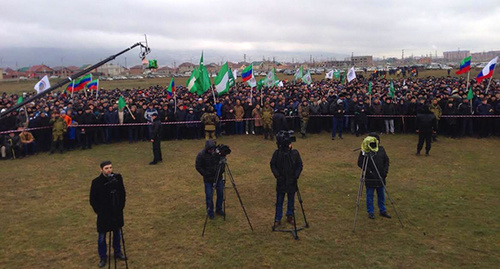 Участники маджлиса. Фото Абдулхамида Гаджиева