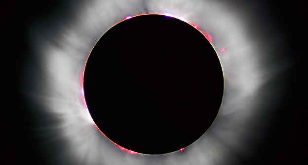 Полное затмение над Францией в 1999 году. Фото: https://upload.wikimedia.org/wikipedia/commons/1/1c/Solar_eclipse_1999_4_NR.jpg