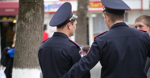 Сотрудники полиции. Фото: Денис Яковлев / Югополис Сотрудники полиции. Фото: Денис Яковлев / Югополис