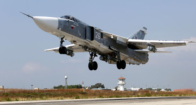 Су-24М в Латакии на авиабазе Хмеймим, Сирия. Октябрь 2015 г. Фото: https://ru.wikipedia.org/