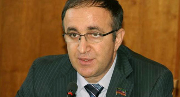 Эдуард Хидиров. Фото http://lezgi-yar.ru/