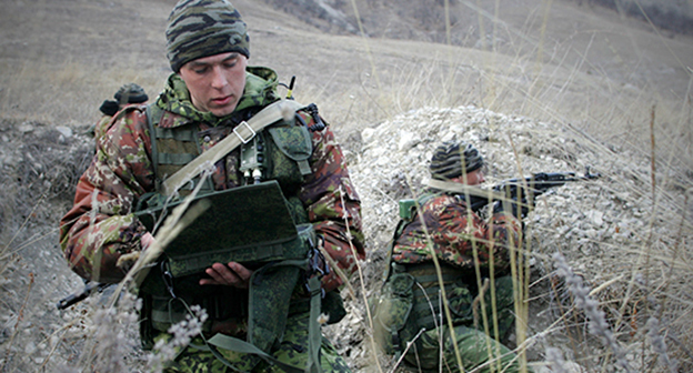 Разведчики горной бригады ЮВО на полигоне в Адыгее. Фото: http://function.mil.ru/news_page/country/more.htm?id=12072375@egNews