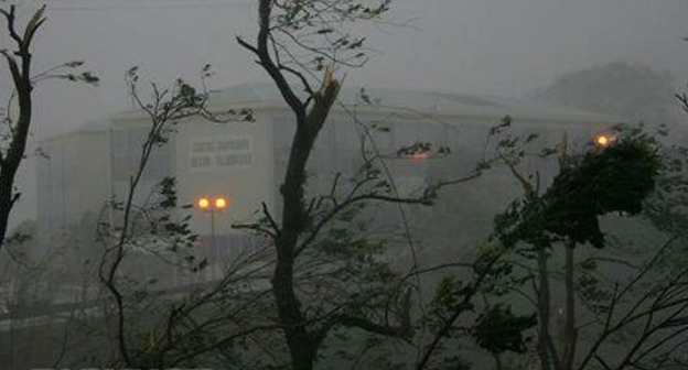 Штормовой ветер на Ставрополье. Фото: http://bloknot-stavropol.ru/news/na-stavropole-shtormovoy-veter-ostavil-bez-elektri-682136