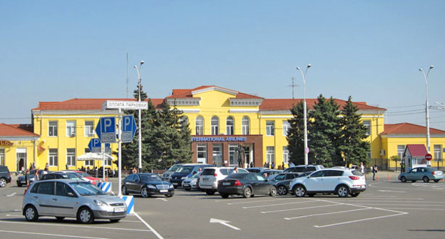 Терминал международных линий аэропорта «Пашковский» Фото: Obakeneko https://ru.wikipedia.org