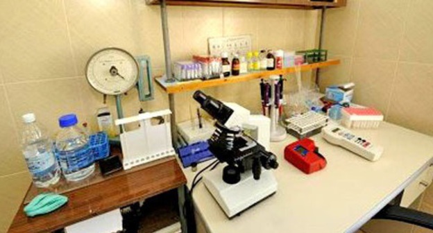 Лаборатория в поселке Степанцминда. Грузия. Фото: www.facebook.com/SaakashviliMikheil
