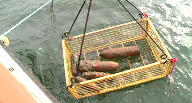 Снаряды, обнаруженные в районе строительства моста через Керченский пролив. Фото пресс-службы ГУ МВД по Краснодарскому краю