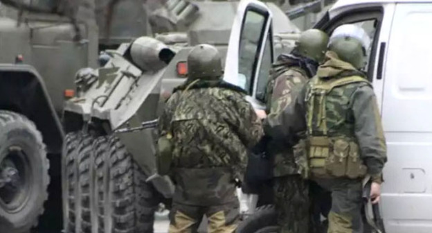 Сотрудники силовых структур. Фото http://www.riadagestan.ru/