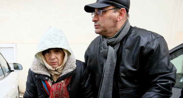 Правозащитница Лейла Юнус и ее муж Ариф Юнус после освобождения. Баку, декабрь 2015 г. Фото Азиза Каримова для "Кавказского узла"