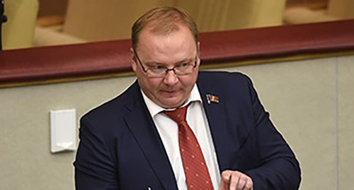 Николай Паршин. Фото: http://volgograd-e.ru/news/proisshestviya/9397_deputat-gosdumi-podozrevaemiyi-v-moshennichestve.html