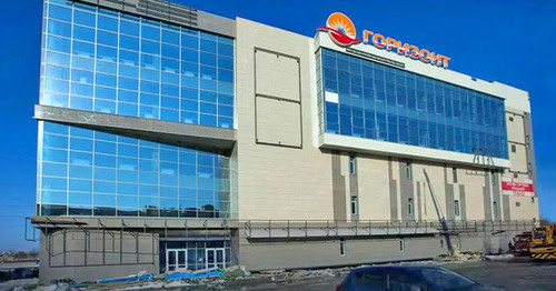 Торгово-развлекательный центр «Горизонт». Ростов-на-Дону. Фото: Sisavl http://wikimapia.org/ Торгово-развлекательный центр «Горизонт». Ростов-на-Дону. Фото: Sisavl http://wikimapia.org/