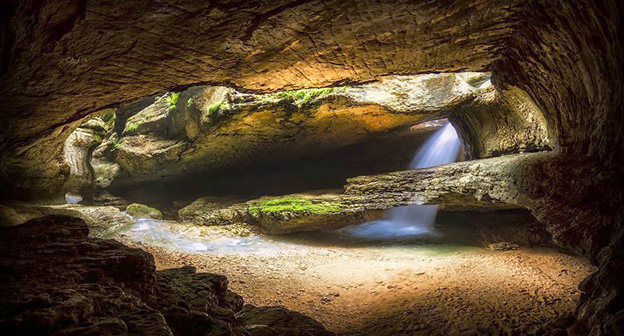 Салатинский водопад, Гунибский район, Дагестан. Фото: Мурад Гамидов,  http://odnoselchane.ru/?page=photos_of_category&sect=4052&com=photogallery