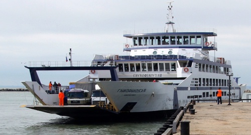 Паром Гликофилоуса-III на Керченской переправе. Фото: Transdir.ru/ Паром Гликофилоуса-III на Керченской переправе. Фото: Transdir.ru/