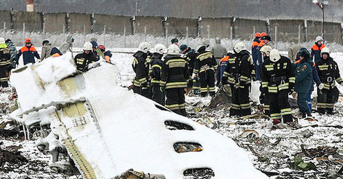 Место катастрофы самолета, Ростов-на-Дону, 19 марта 2016 г. Фото: Press Service of the Governor of Rostov Oblasthttps://ru.wikipedia.org/ Место катастрофы самолета, Ростов-на-Дону, 19 марта 2016 г. Фото: Press Service of the Governor of Rostov Oblasthttps://ru.wikipedia.org/